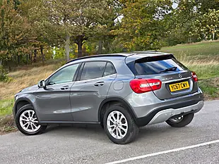 Used 2017 Mercedes-Benz Gla Se Grey - Interior and Exterior details 5
