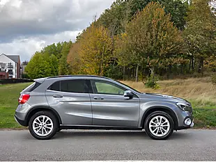 Used 2017 Mercedes-Benz Gla Se Grey - Interior and Exterior details 8