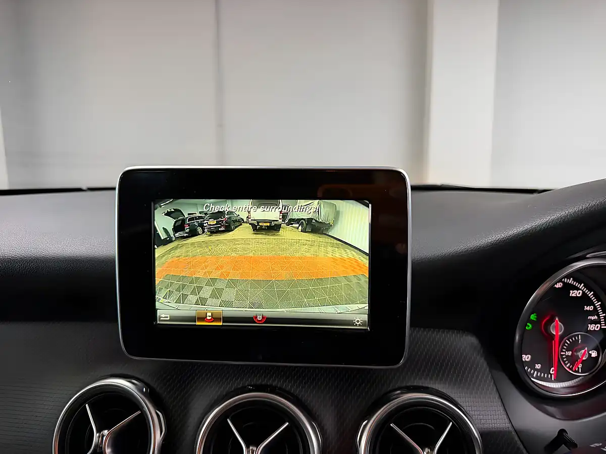 Used 2017 Mercedes-Benz Gla Se Mountain Grey - Interior and Exterior details 15
