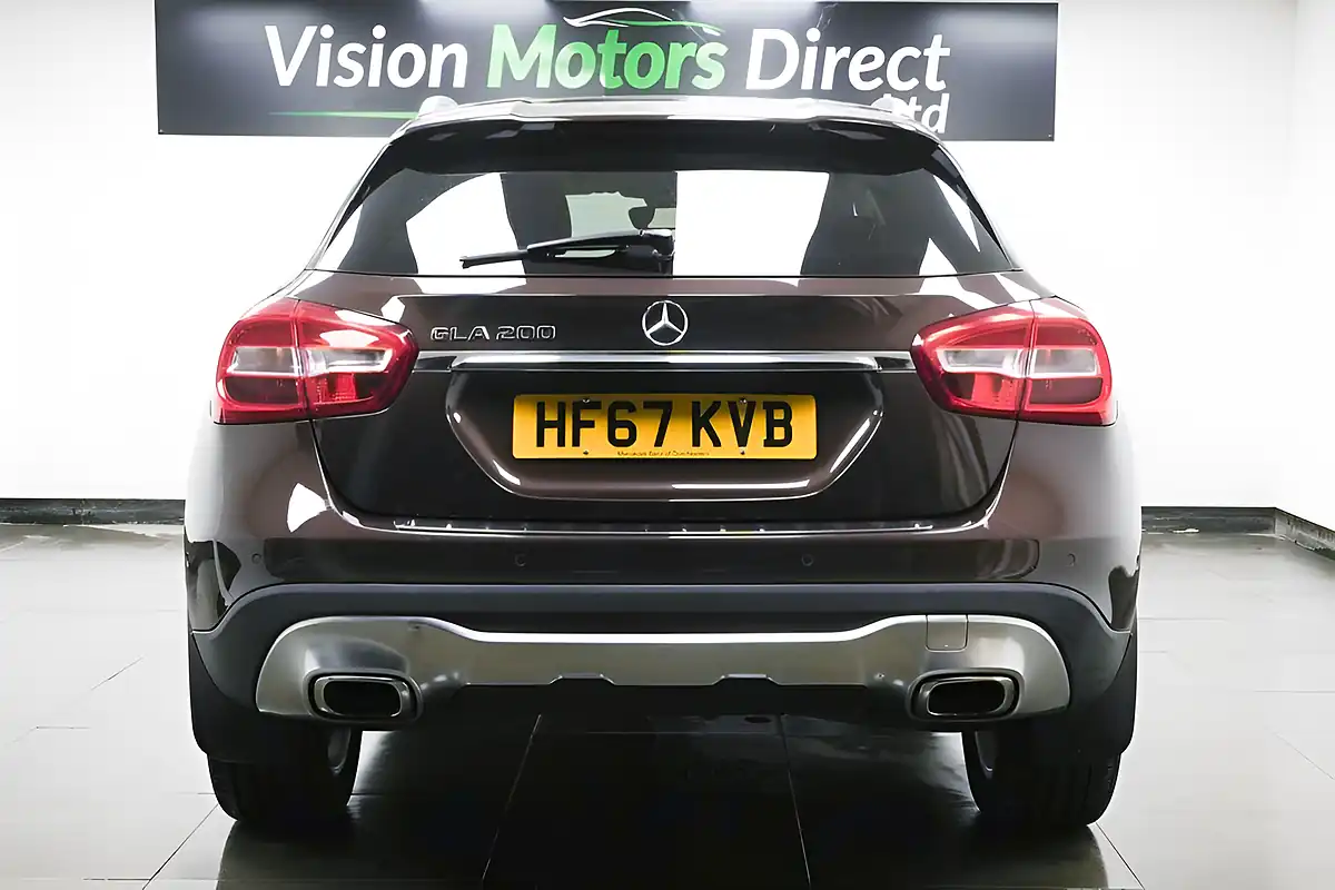 Used 2017 Mercedes-Benz Gla Sport Executive Bronze - Interior and Exterior details 2