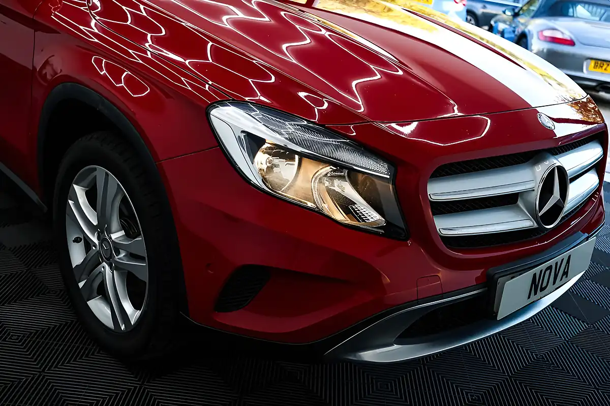 Used 2017 Mercedes-Benz Gla Sport Executive Jupiter Red - Interior and Exterior details 19