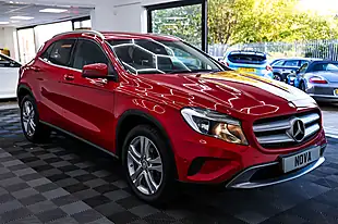 Used 2017 Mercedes-Benz Gla Sport Executive Jupiter Red - Interior and Exterior details 9