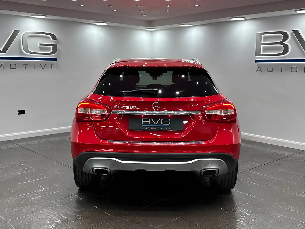 Used 2017 Mercedes-Benz Gla Sport (executive) Red - Interior and Exterior details 11