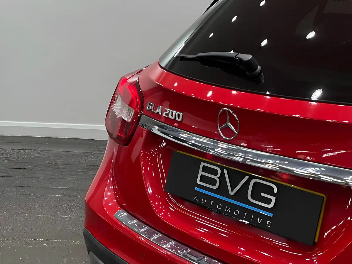 Used 2017 Mercedes-Benz Gla Sport (executive) Red - Interior and Exterior details 12
