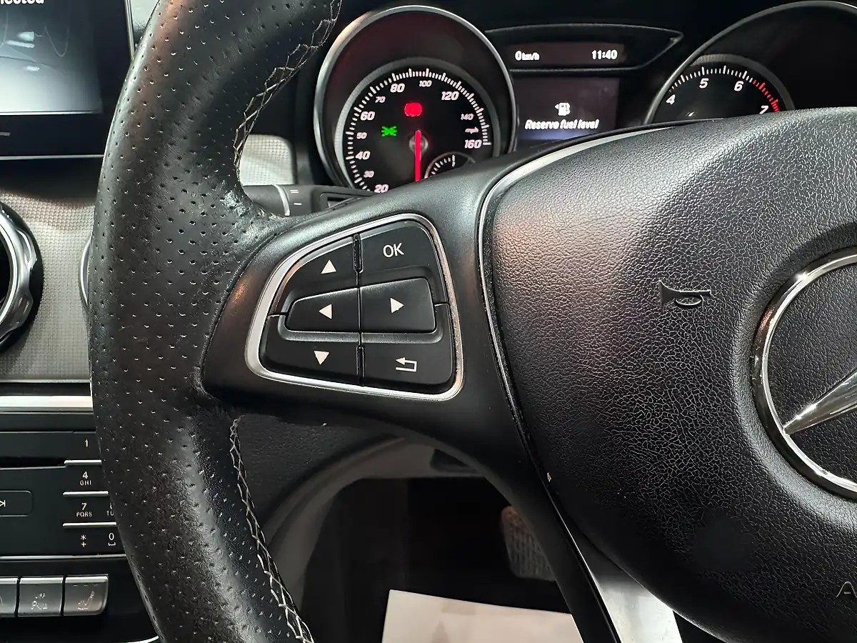 Used 2017 Mercedes-Benz Gla Sport (executive) Red - Interior and Exterior details 14