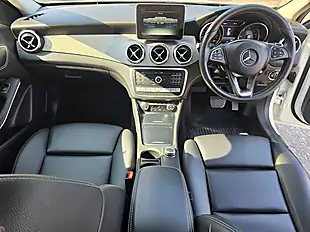 Used 2017 Mercedes-Benz Gla Sport Executive White - Interior and Exterior details 11