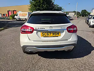 Used 2017 Mercedes-Benz Gla Sport Executive White - Interior and Exterior details 9