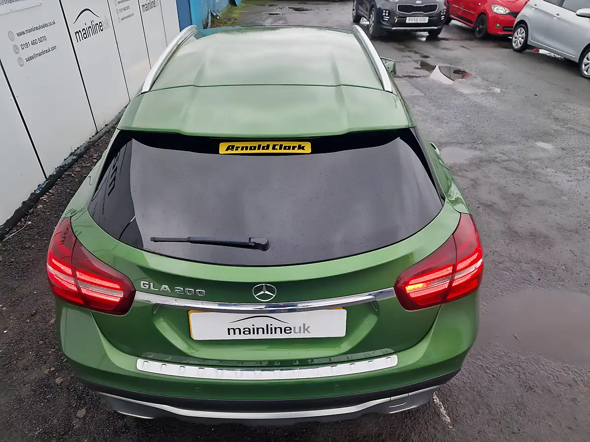Used 2017 Mercedes-Benz Gla Sport Green - Interior and Exterior details 14