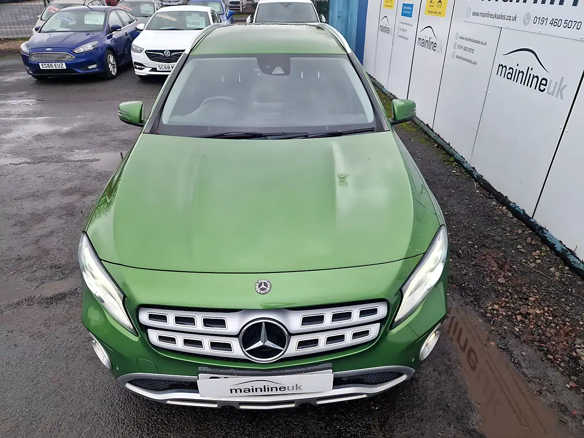 Used 2017 Mercedes-Benz Gla Sport Green - Interior and Exterior details 2