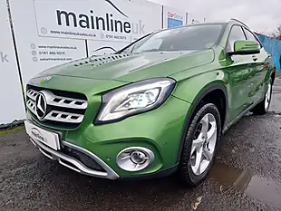 Used 2017 Mercedes-Benz Gla Sport Green - Interior and Exterior details 9