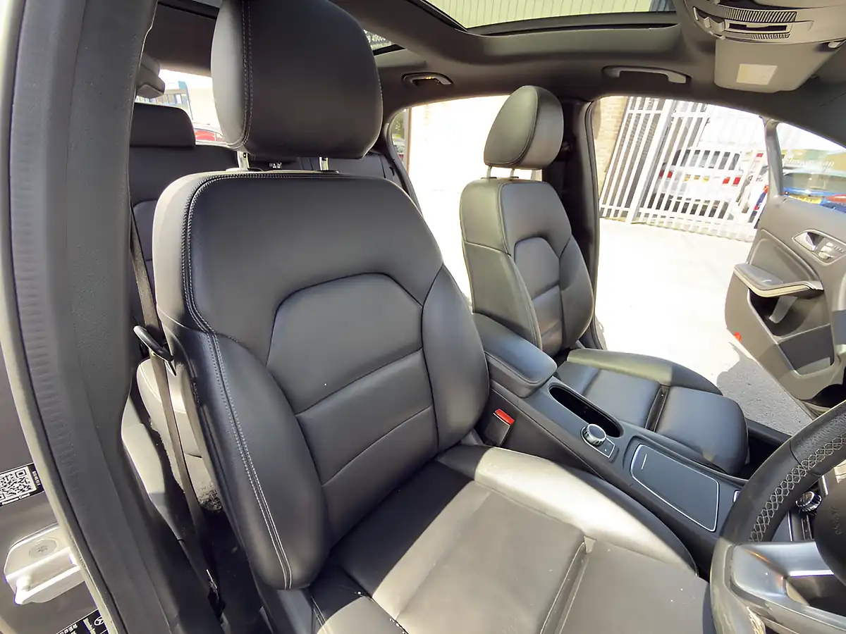 Used 2017 Mercedes-Benz Gla Sport (premium Plus) Grey - Interior and Exterior details 19