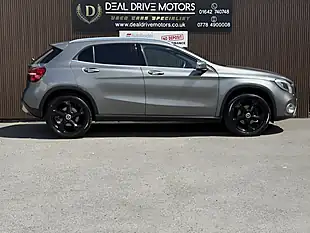 Used 2017 Mercedes-Benz Gla Sport (premium Plus) Grey - Interior and Exterior details 8