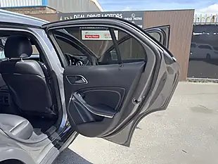 Used 2017 Mercedes-Benz Gla Sport (premium Plus) Grey - Interior and Exterior details 9