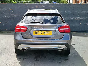 Used 2017 Mercedes-Benz Gla Sport (premium Plus) Grey - Interior and Exterior details 9