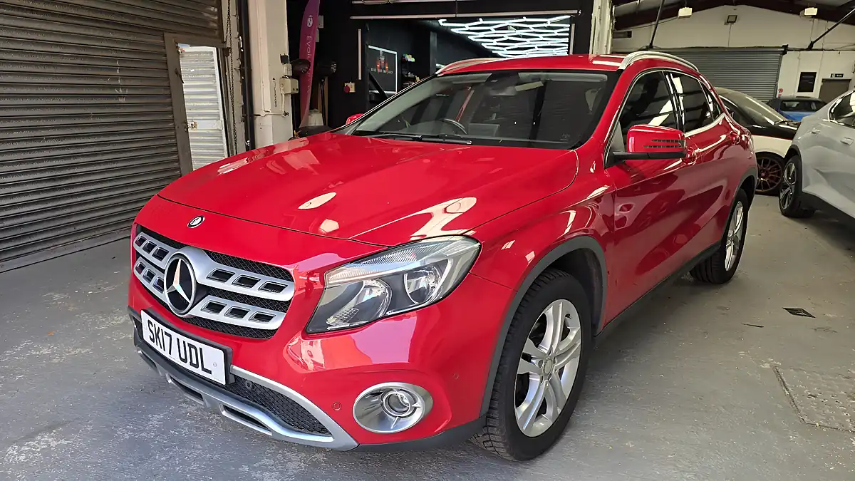 Used 2017 Mercedes-Benz Gla Sport Red - Interior and Exterior details 3