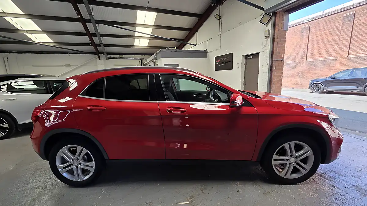 Used 2017 Mercedes-Benz Gla Sport Red - Interior and Exterior details 7
