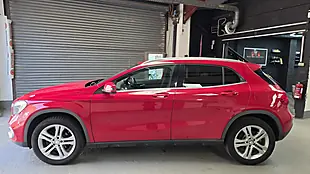 Used 2017 Mercedes-Benz Gla Sport Red - Interior and Exterior details 8