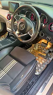 Used 2017 Mercedes-Benz Gla Whiteart Premium Plus White - Interior and Exterior details 4