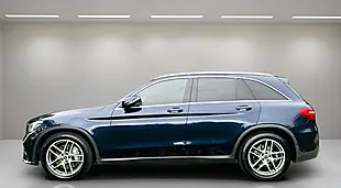 Used 2017 Mercedes-Benz Glc AMG Line Blue - Interior and Exterior details 3
