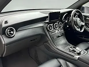 Used 2017 Mercedes-Benz Glc AMG Line Blue - Interior and Exterior details 6