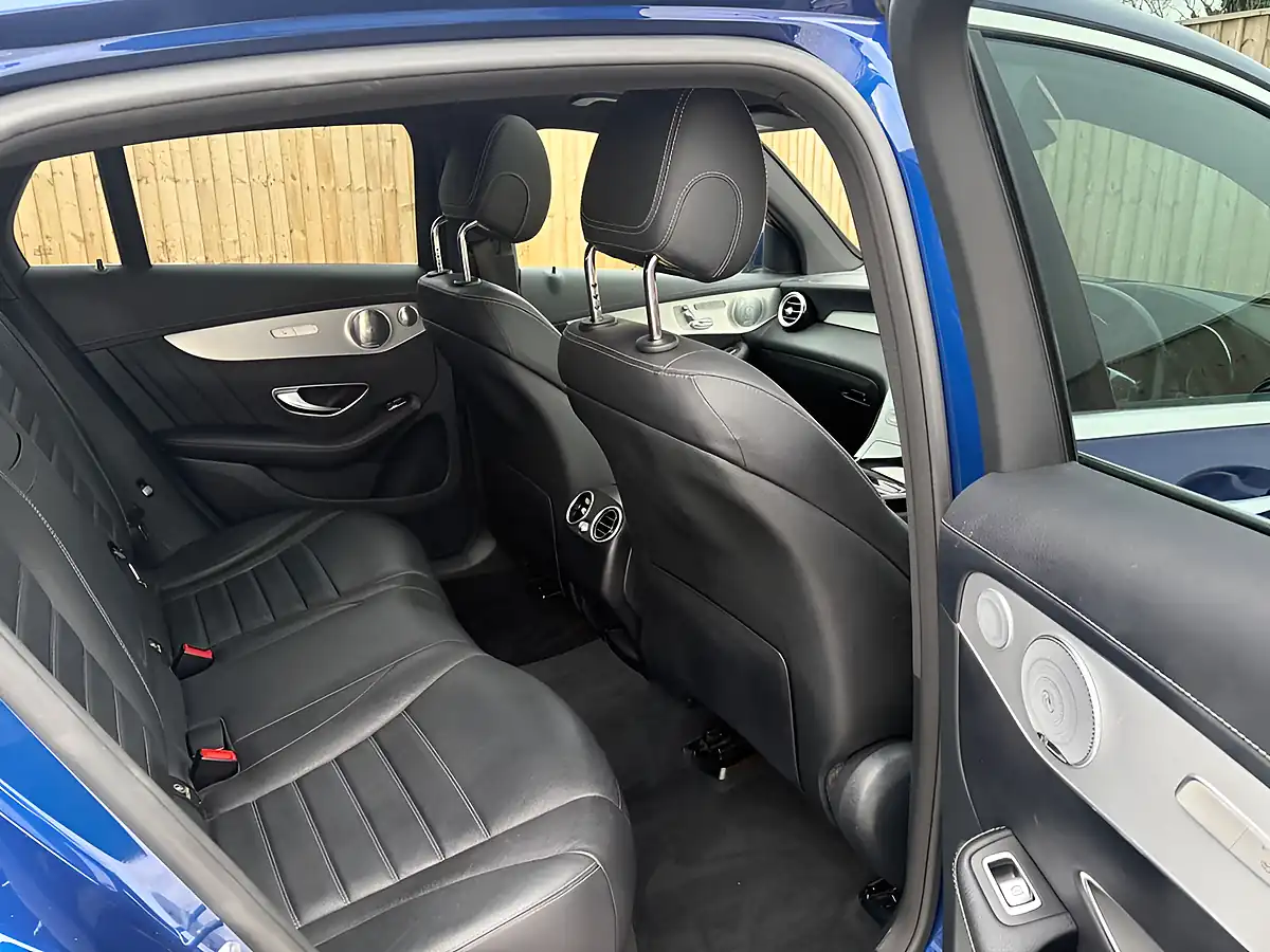 Used 2017 Mercedes-Benz Glc AMG Line (premium) Blue - Interior and Exterior details 15