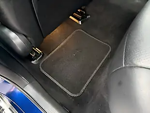 Used 2017 Mercedes-Benz Glc AMG Line (premium) Blue - Interior and Exterior details 13