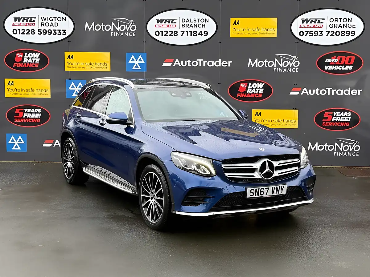 Used 2017 Mercedes-Benz Glc AMG Line (premium) Blue - Interior and Exterior details 4