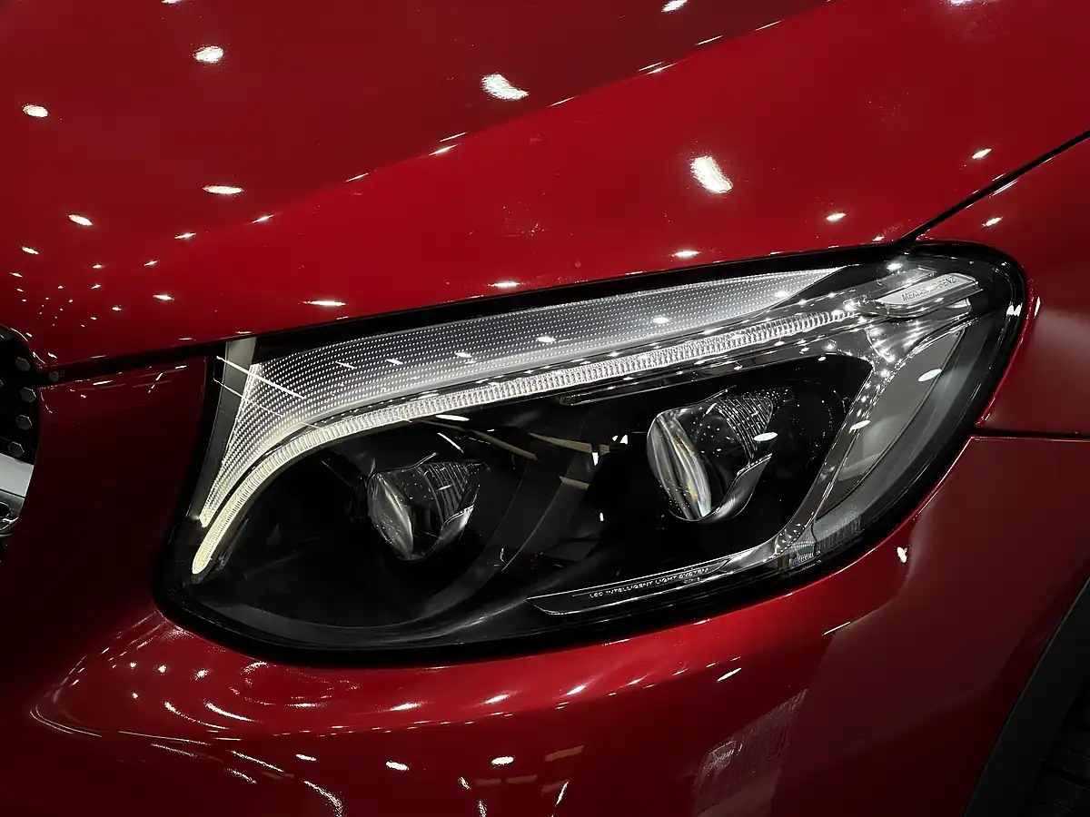 Used 2017 Mercedes-Benz Glc AMG Line (premium) Coupe Red - Interior and Exterior details 8