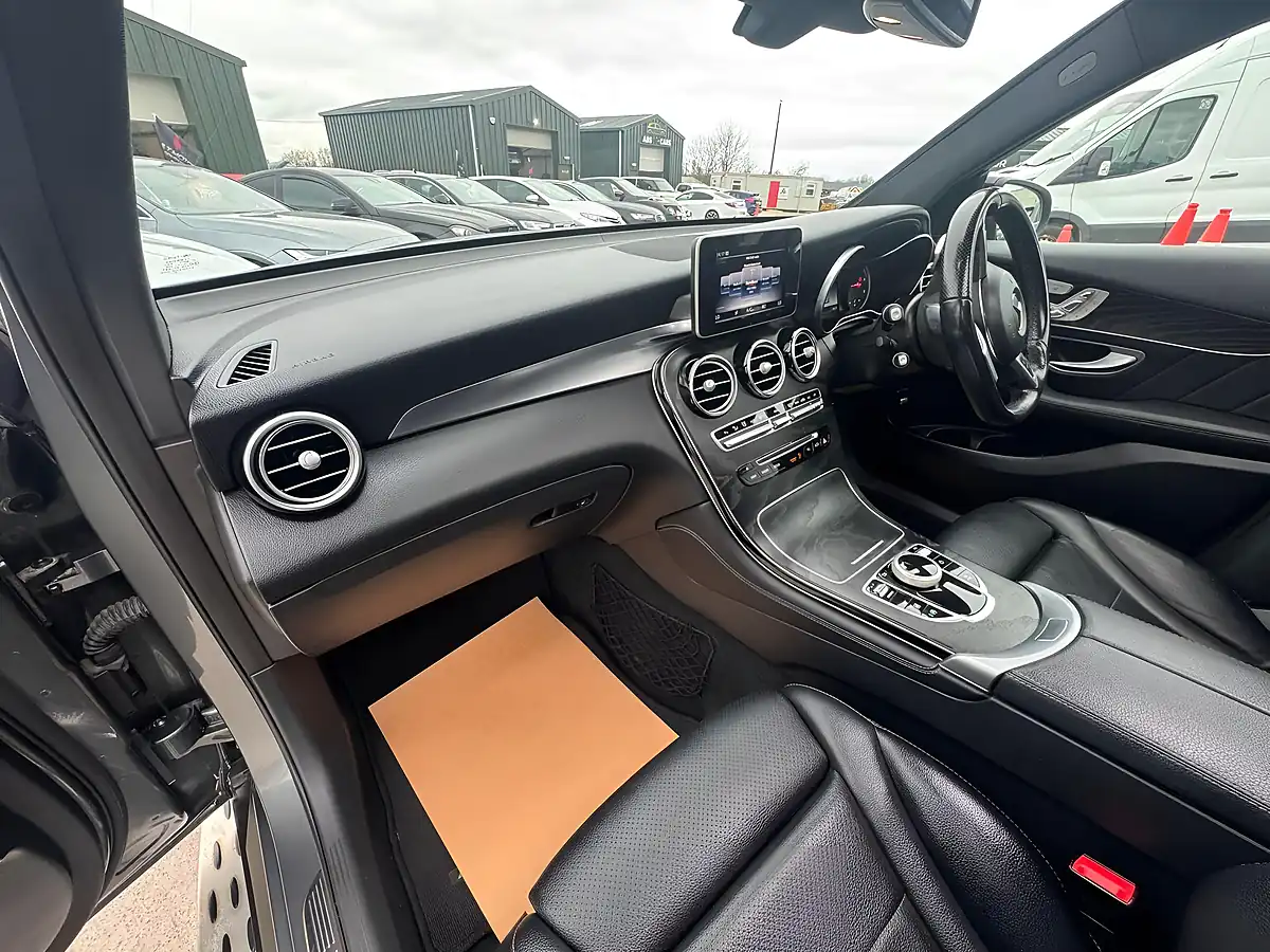 Used 2017 Mercedes-Benz Glc AMG Line (premium) Grey - Interior and Exterior details 16