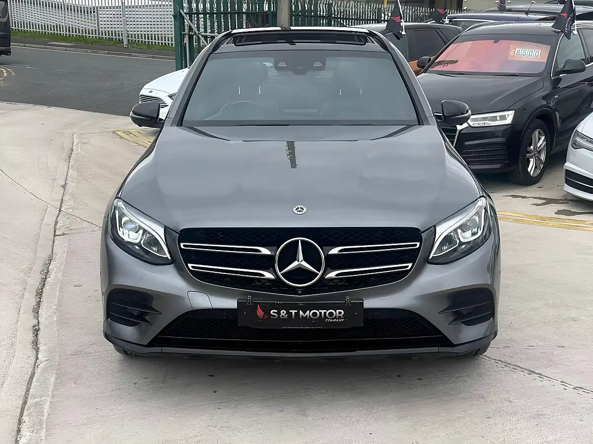 Used 2017 Mercedes-Benz Glc AMG Line (premium) Grey - Interior and Exterior details 2
