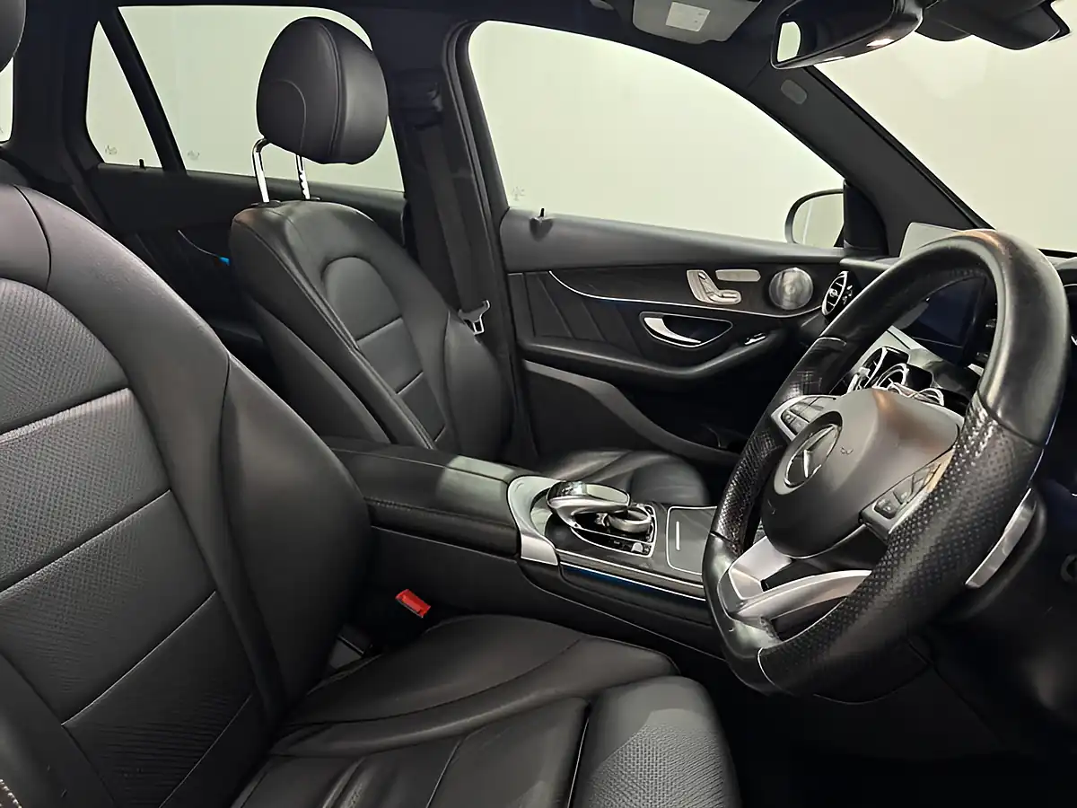 Used 2017 Mercedes-Benz Glc AMG Line Premium Plus Black - Interior and Exterior details 10