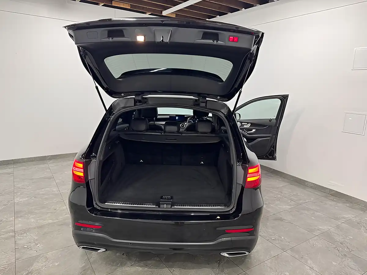 Used 2017 Mercedes-Benz Glc AMG Line Premium Plus Black - Interior and Exterior details 13