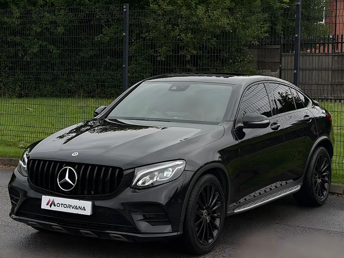 Used 2017 Mercedes-Benz Glc AMG Line (premium Plus) Coupe Black - Interior and Exterior details 5