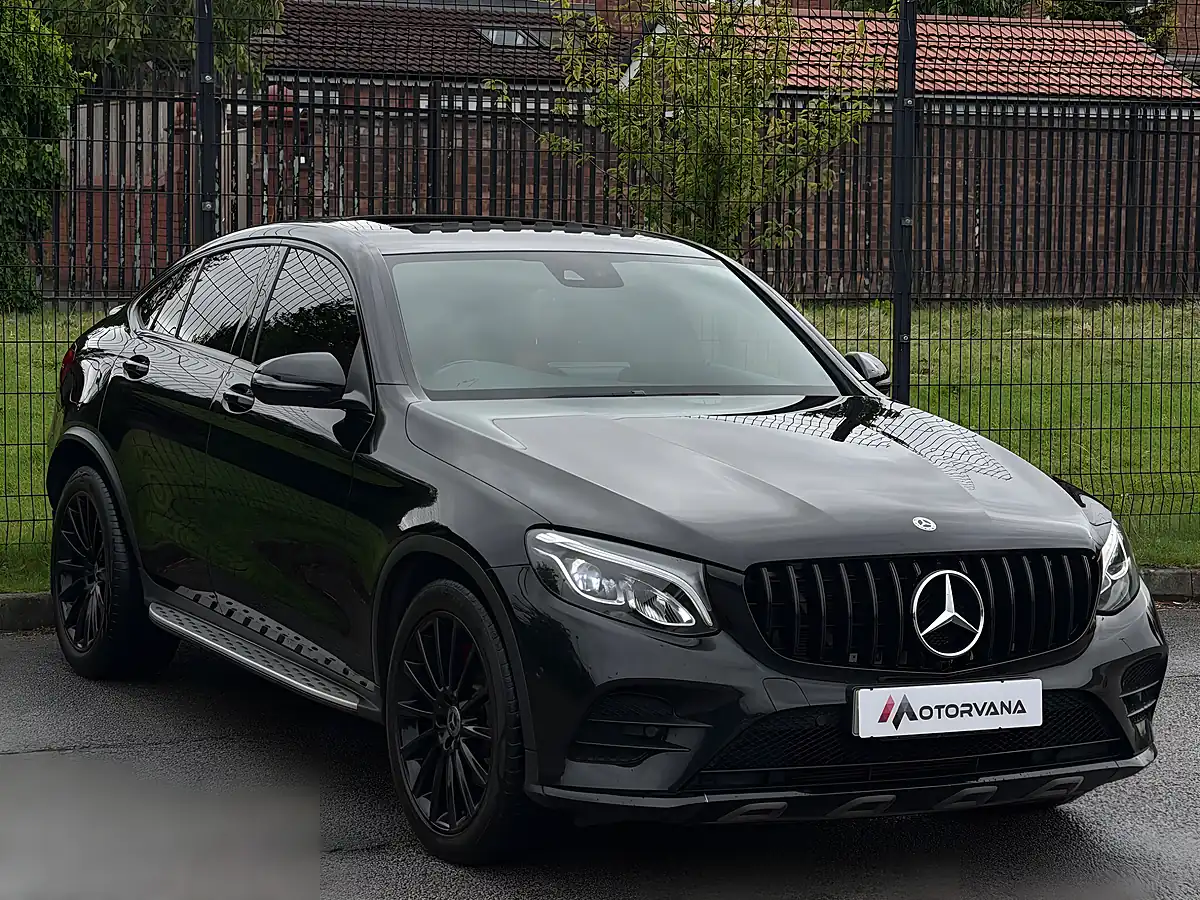 Used 2017 Mercedes-Benz Glc AMG Line (premium Plus) Coupe Black - Interior and Exterior details 7