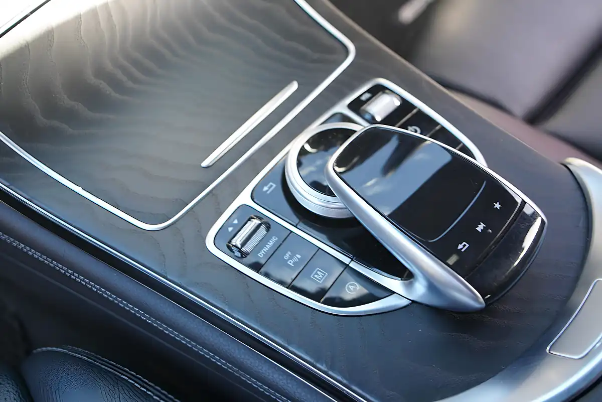 Used 2017 Mercedes-Benz Glc AMG Line (premium Plus) Coupe White - Interior and Exterior details 20