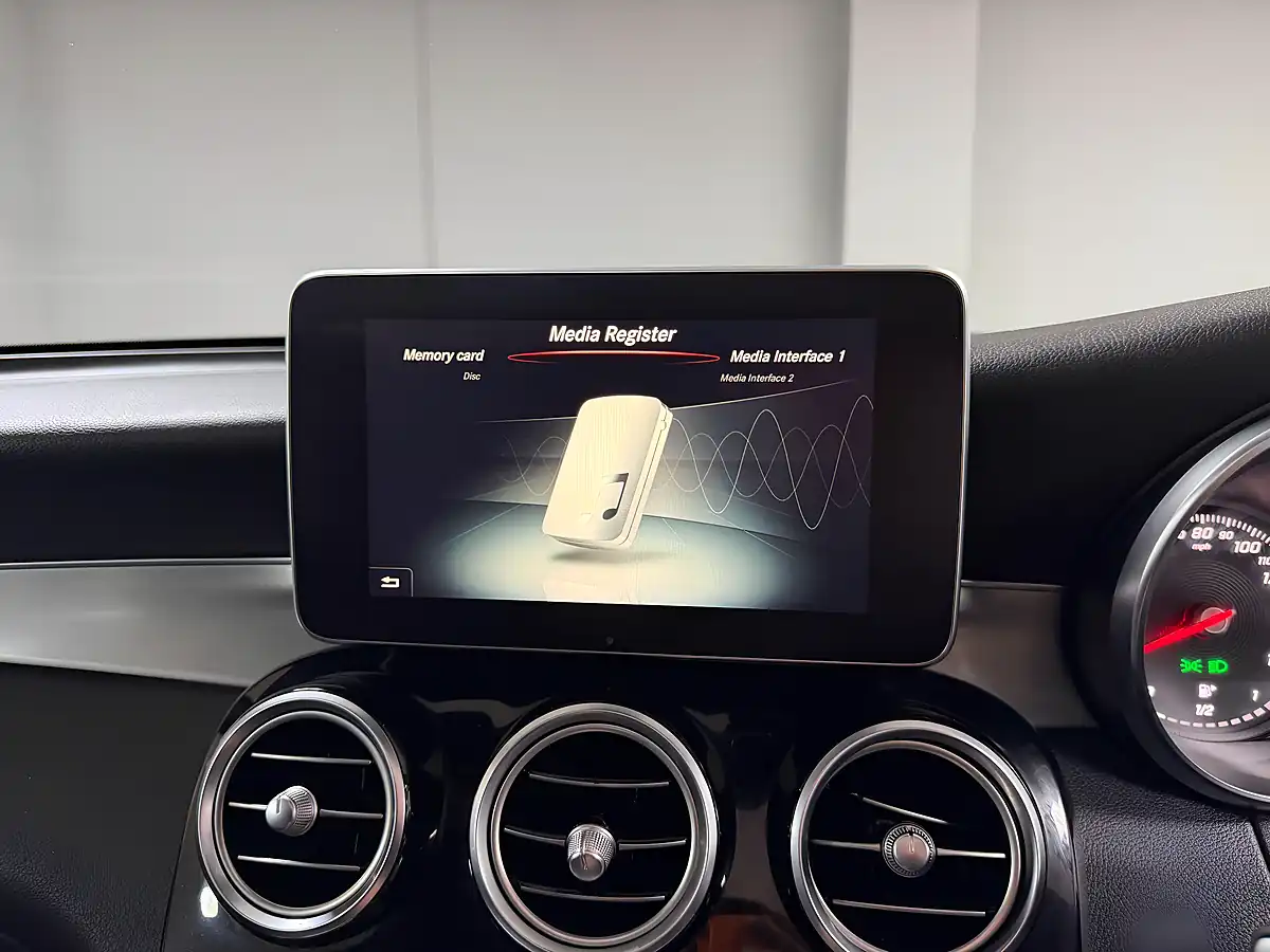 Used 2017 Mercedes-Benz Glc AMG Line Premium Plus Iridium Silver - Interior and Exterior details 15