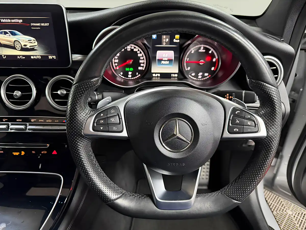 Used 2017 Mercedes-Benz Glc AMG Line Premium Plus Iridium Silver - Interior and Exterior details 17