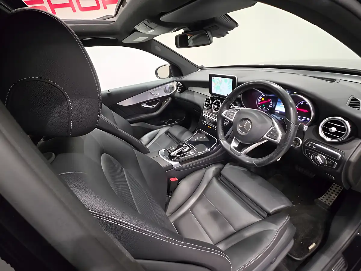 Used 2017 Mercedes-Benz Glc AMG Line (premium Plus) Obsidian Black - Interior and Exterior details 20