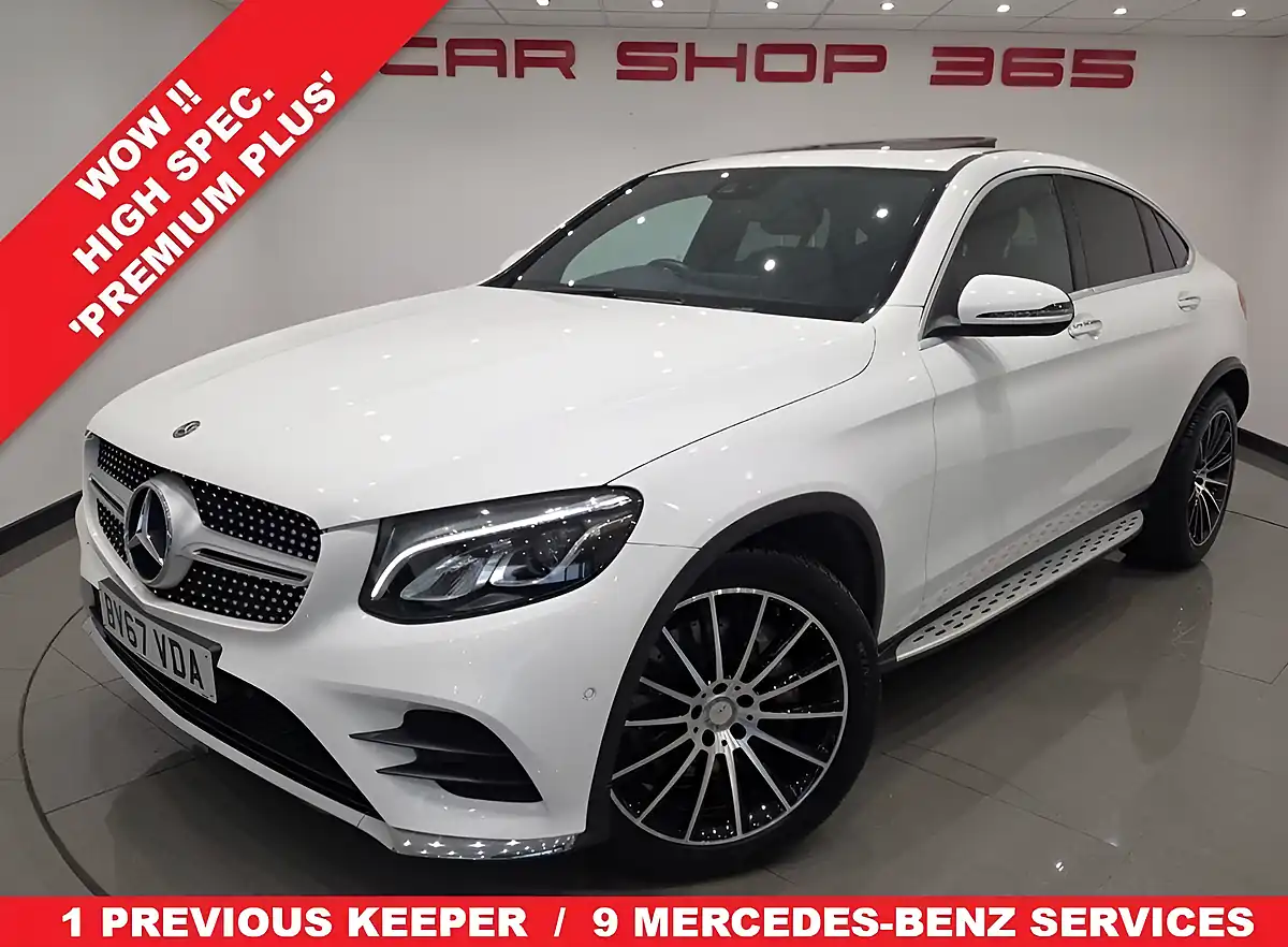 Used 2017 Mercedes-Benz Glc AMG Line Premium Plus White - Front View