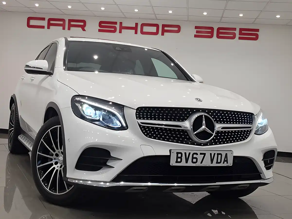 Used 2017 Mercedes-Benz Glc AMG Line Premium Plus White - Interior and Exterior details 10