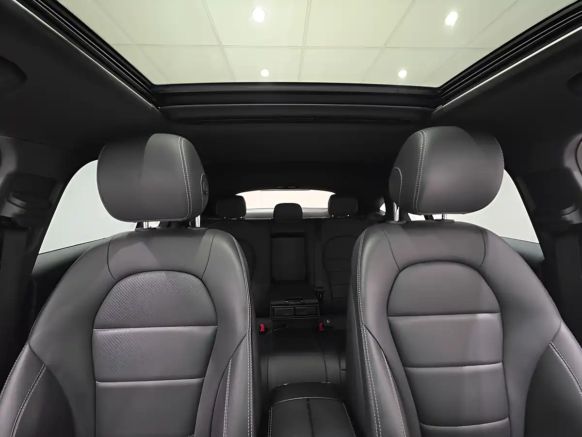 Used 2017 Mercedes-Benz Glc AMG Line Premium Plus White - Interior and Exterior details 18
