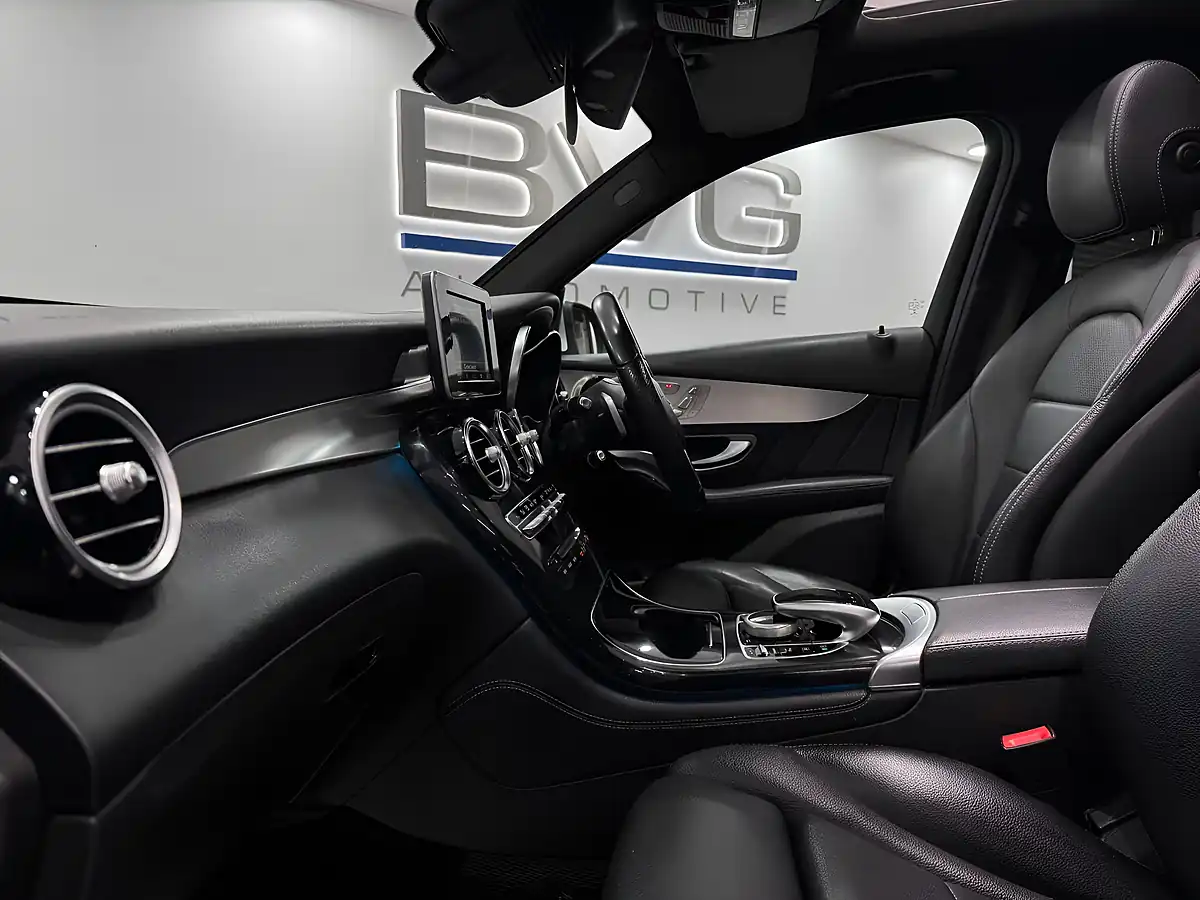 Used 2017 Mercedes-Benz Glc AMG Line Premium Silver - Interior and Exterior details 17