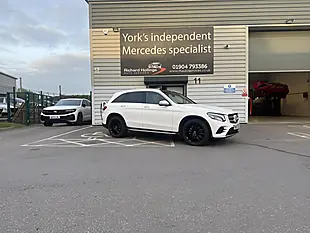Used 2017 Mercedes-Benz Glc AMG Line (premium) White - Interior and Exterior details 2