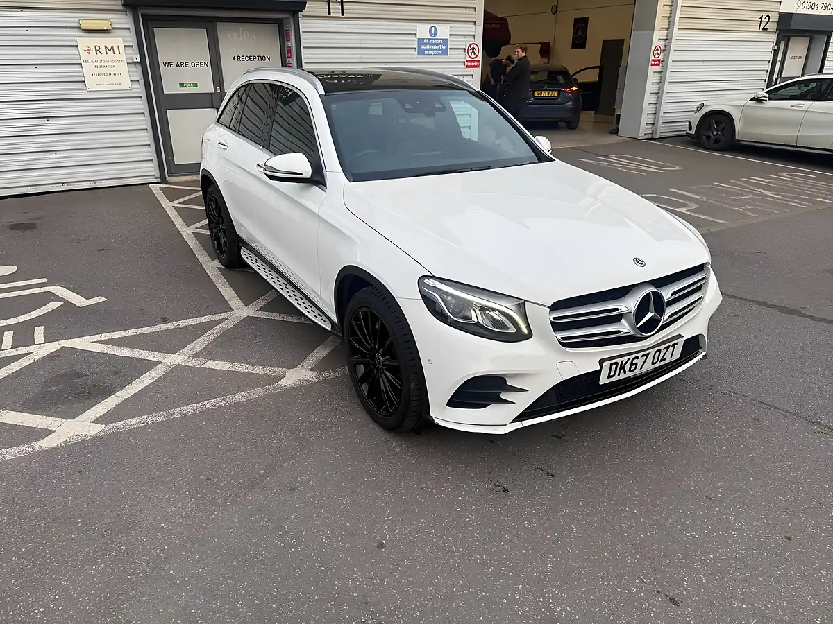 Used 2017 Mercedes-Benz Glc AMG Line (premium) White - Interior and Exterior details 4