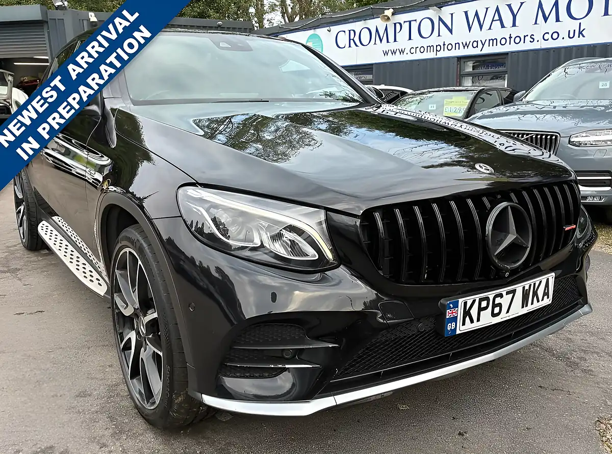 Used 2017 Mercedes-Benz Glc Premium Plus Coupe Black - Front View