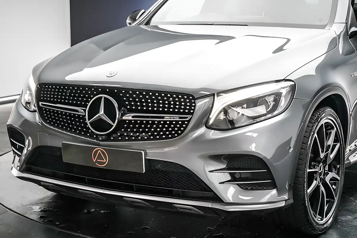 Used 2017 Mercedes-Benz Glc Premium Plus Grey - Interior and Exterior details 12