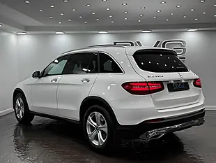 Used 2017 Mercedes-Benz Glc Sport Premium White - Interior and Exterior details 9