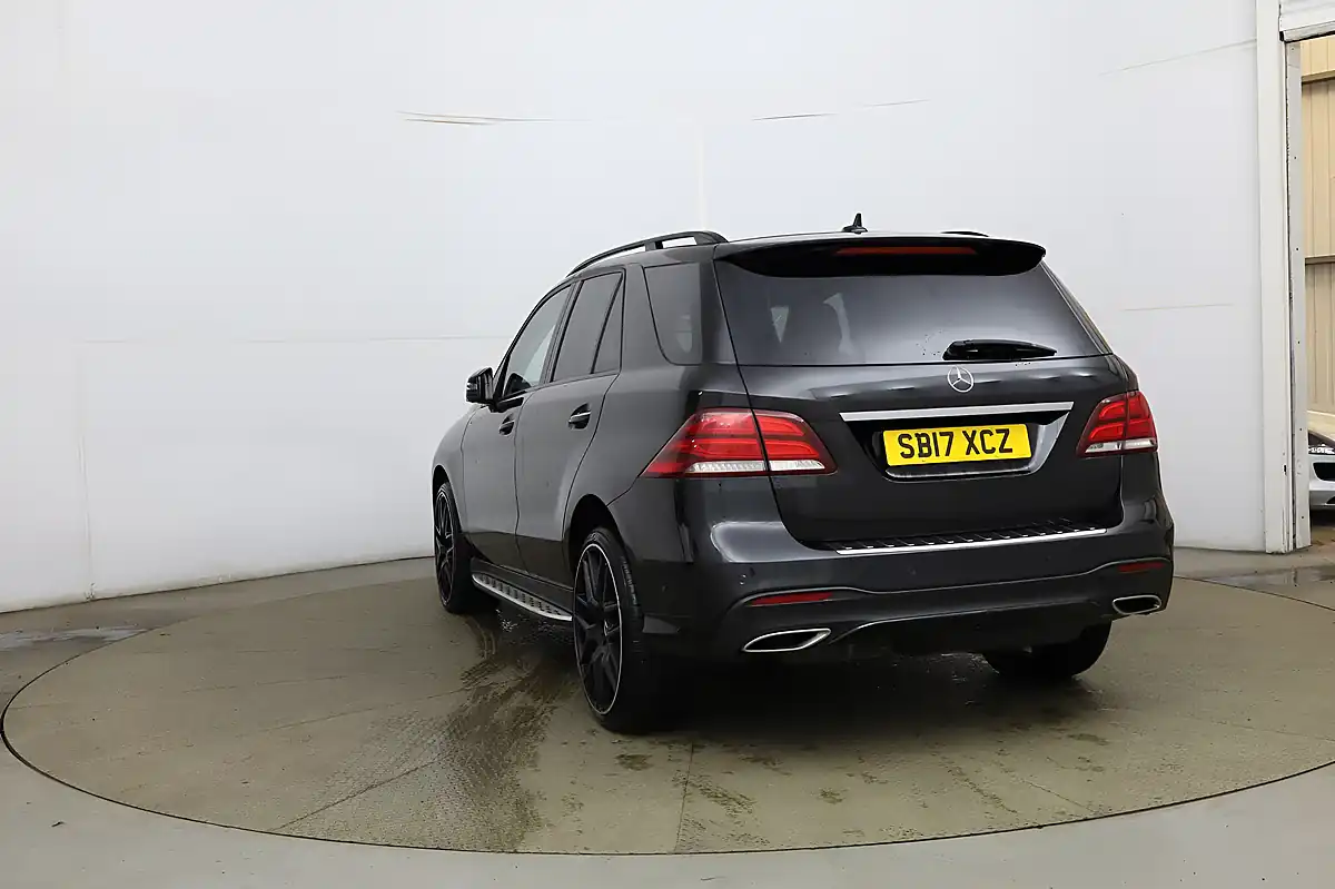 Used 2017 Mercedes-Benz Gle AMG Line Premium Plus Black - Interior and Exterior details 5