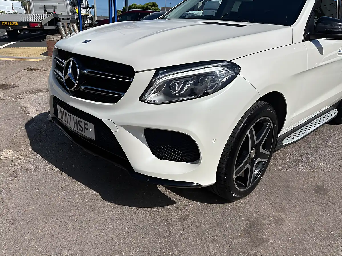 Used 2017 Mercedes-Benz Gle AMG Line (premium Plus) White - Interior and Exterior details 3