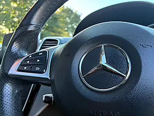 Used 2017 Mercedes-Benz Gle AMG Line Premium White - Interior and Exterior details 14